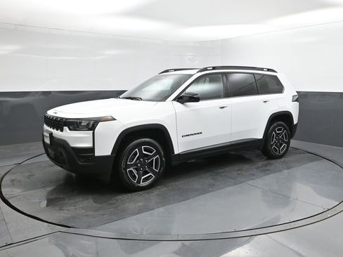 New 2026 Jeep Cherokee Limited AWD/4WD image 34