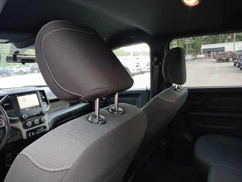 Used 2024 RAM 3500 Tradesman w/ Chrome Appearance Group image 32