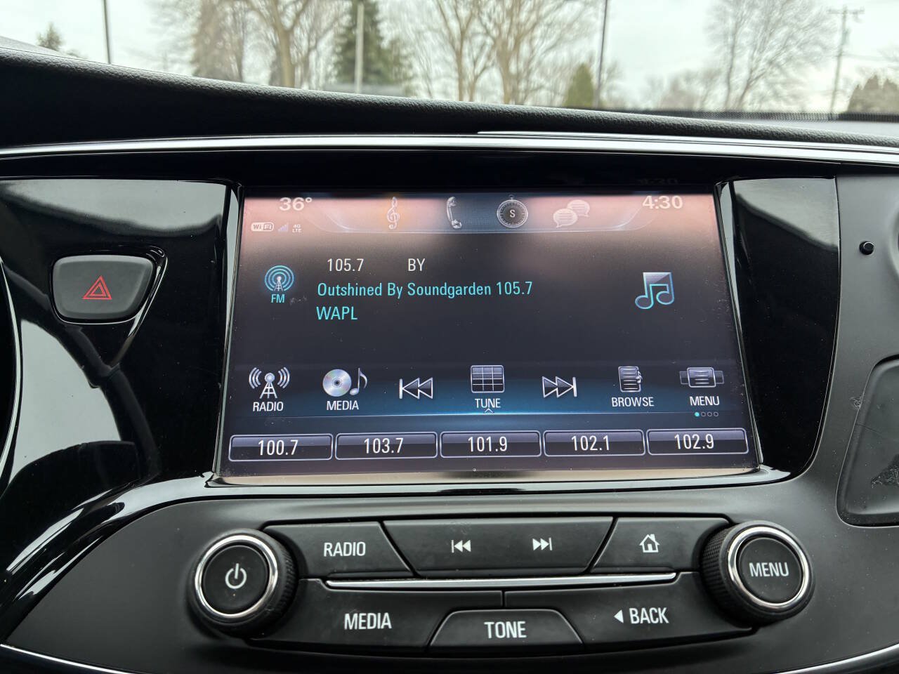 Used 2017 Buick Envision Essence AWD/4WD image 27