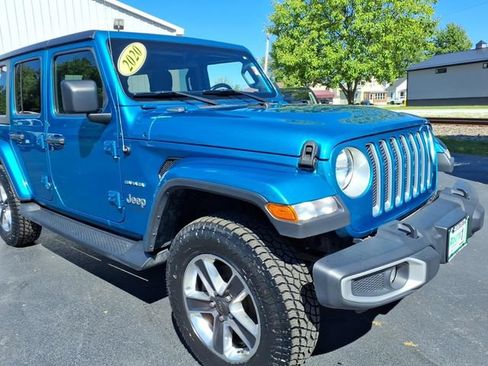 Used 2020 Jeep Wrangler Unlimited Sahara w/ Cold Weather Group AWD/4WD image 6