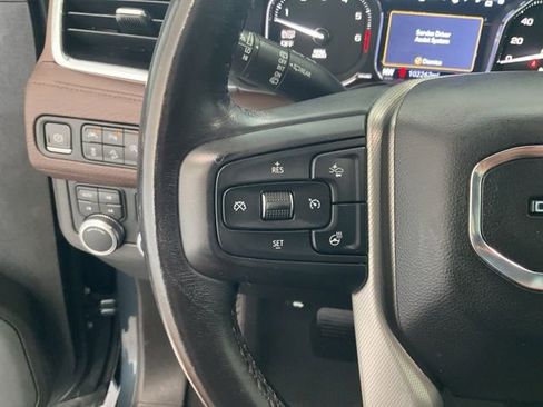 Used 2021 GMC Yukon Denali w/ Denali Premium Package AWD/4WD image 13