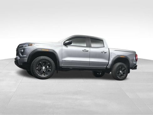 Used 2024 GMC Canyon Elevation w/ Trailering Package RWD image 11
