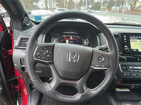 Used 2023 Honda Passport TrailSport image 16