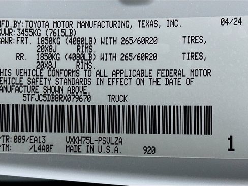 Used 2024 Toyota Tundra Limited w/ Power Package AWD/4WD image 24