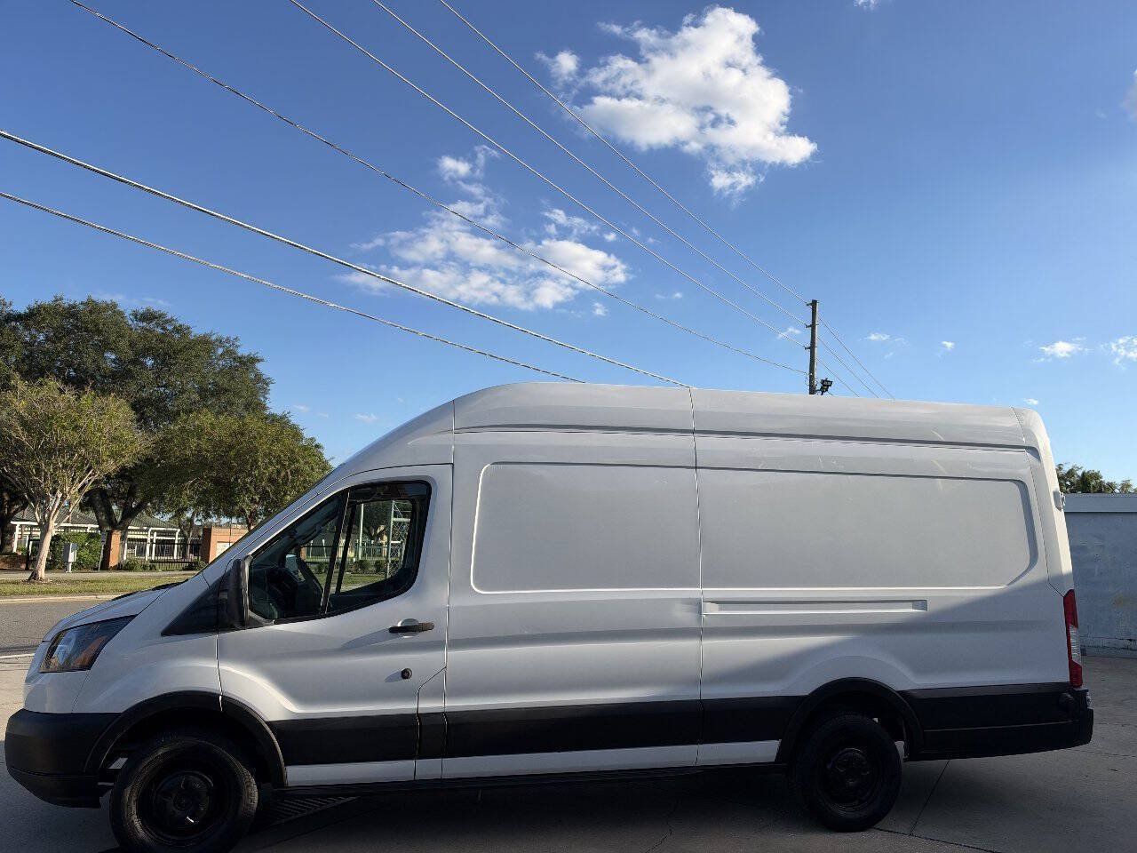Used 2019 Ford Transit 350 148 High Roof Extended RWD image 4
