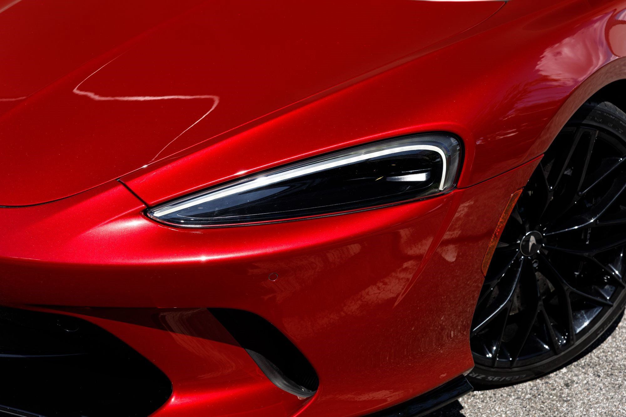 Used 2023 McLaren GT RWD image 13