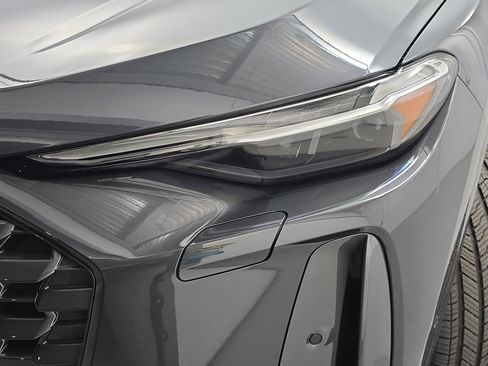 New 2025 Audi Q5 Premium Plus image 29