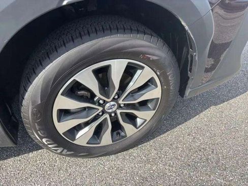 Used 2025 Subaru Outback Limited image 23