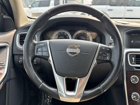 Used 2013 Volvo S60 T5 AWD/4WD image 6