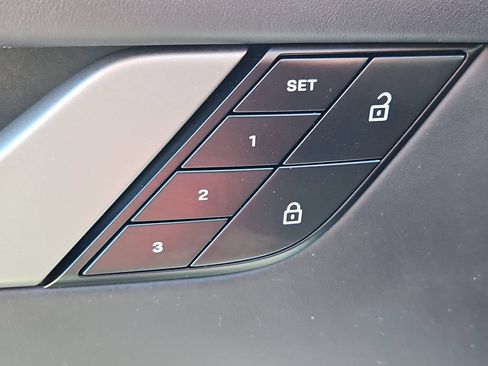 Certified 2024 Porsche 911 Carrera 4S AWD/4WD image 22