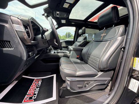 Used 2024 Ford F250 Platinum w/ Tremor Off-Road Package AWD/4WD image 23