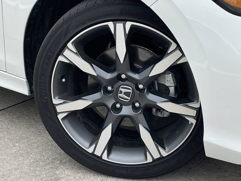 Certified 2026 Honda Civic Sport image 9