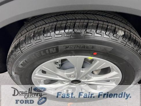 New 2026 Ford Escape Active w/ Active Premium Tech Pack FWD image 19