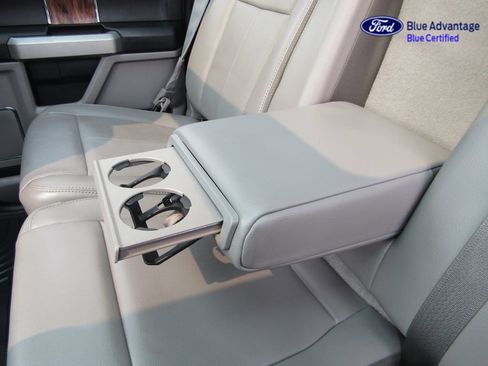 Used 2018 Ford F150 Lariat w/ Equipment Group 502A Luxury AWD/4WD image 26