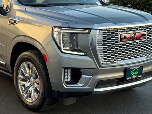 Certified 2023 GMC Yukon XL Denali RWD image 5