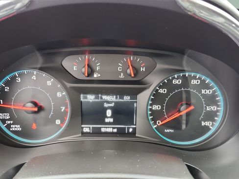 Used 2017 Chevrolet Malibu LT image 21