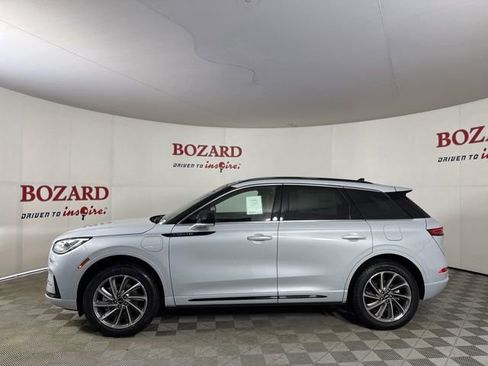 New 2026 Lincoln Corsair Grand Touring image 4