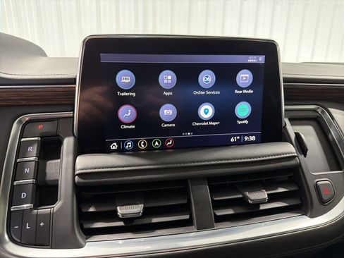 Used 2021 Chevrolet Tahoe High Country w/ Premium Package image 30