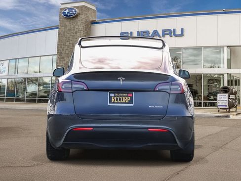 Used 2022 Tesla Model Y Performance image 3
