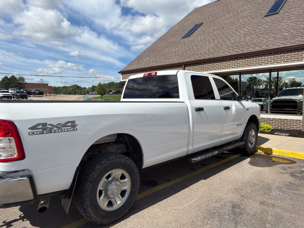Used 2022 RAM 2500 Tradesman w/ Chrome Appearance Group AWD/4WD image 6