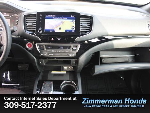 Certified 2023 Honda Ridgeline Black Edition image 19