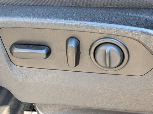 Used 2019 Chevrolet Silverado 1500 RST w/ All-Star Edition image 19