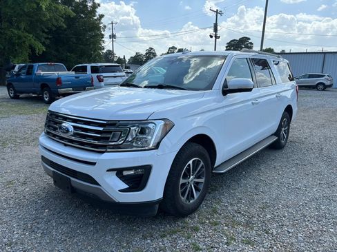 Used 2020 Ford Expedition Max XLT w/ Equipment Group 202A RWD image 9
