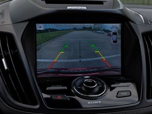 Used 2017 Ford Escape Titanium w/ Equipment Group 301A FWD image 27