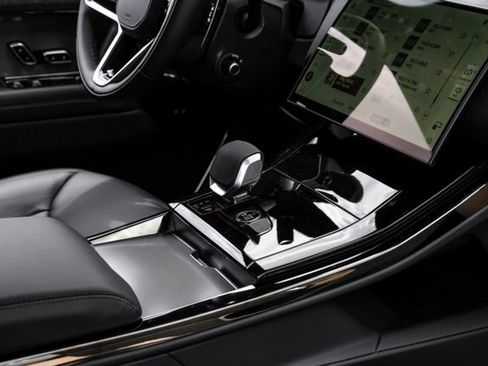 New 2026 Land Rover Range Rover Sport SE AWD/4WD image 29