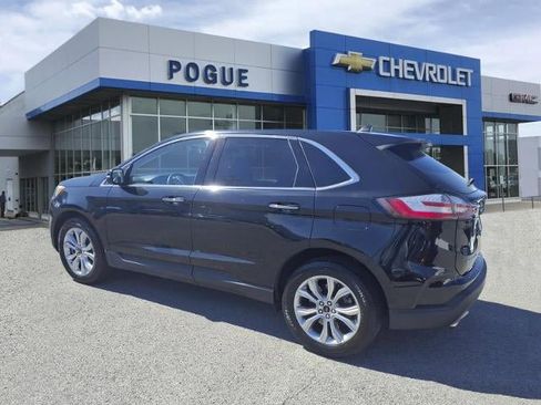 Used 2024 Ford Edge Titanium image 3