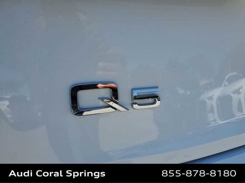 Used 2022 Audi Q5 Premium Plus image 15