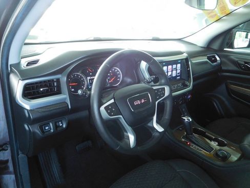 Used 2017 GMC Acadia SLE w/ LPO, Floor Liner Package AWD/4WD image 13