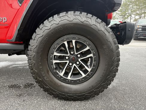 Used 2024 Jeep Wrangler Unlimited Rubicon image 13