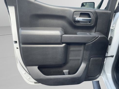 Used 2023 Chevrolet Silverado 1500 Custom w/ Rally Edition image 10