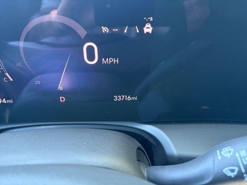 Used 2025 Buick Encore GX Preferred FWD image 39
