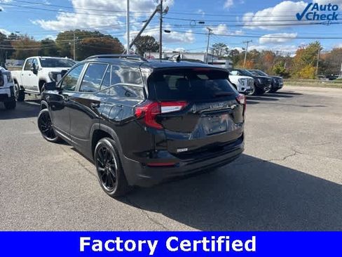 Certified 2024 GMC Terrain SLE w/ Driver Convenience Package image 5