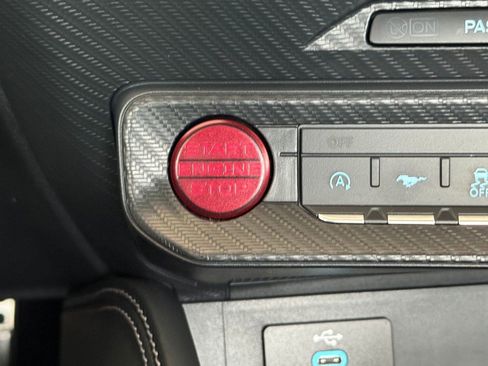 Used 2026 Ford Mustang GT Premium RWD image 30