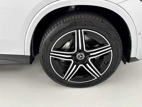 Certified 2026 Mercedes-Benz GLC 300 image 31