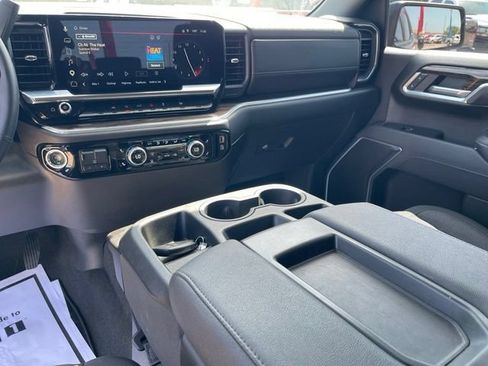 Used 2025 GMC Sierra 1500 Elevation AWD/4WD image 19