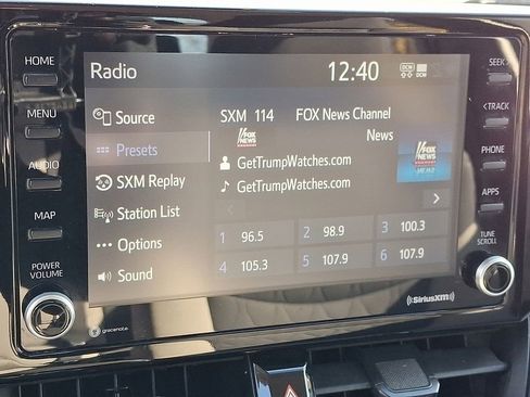 Used 2022 Toyota Corolla LE image 18