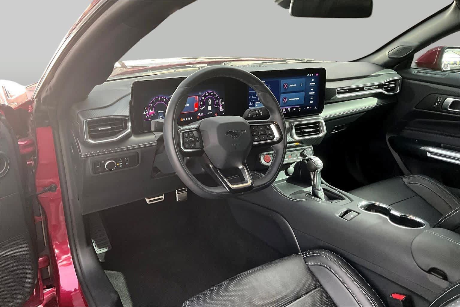 Used 2025 Ford Mustang Premium RWD image 17