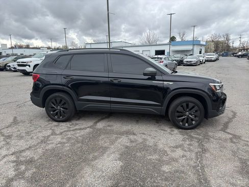 Used 2024 Volkswagen Taos S image 4