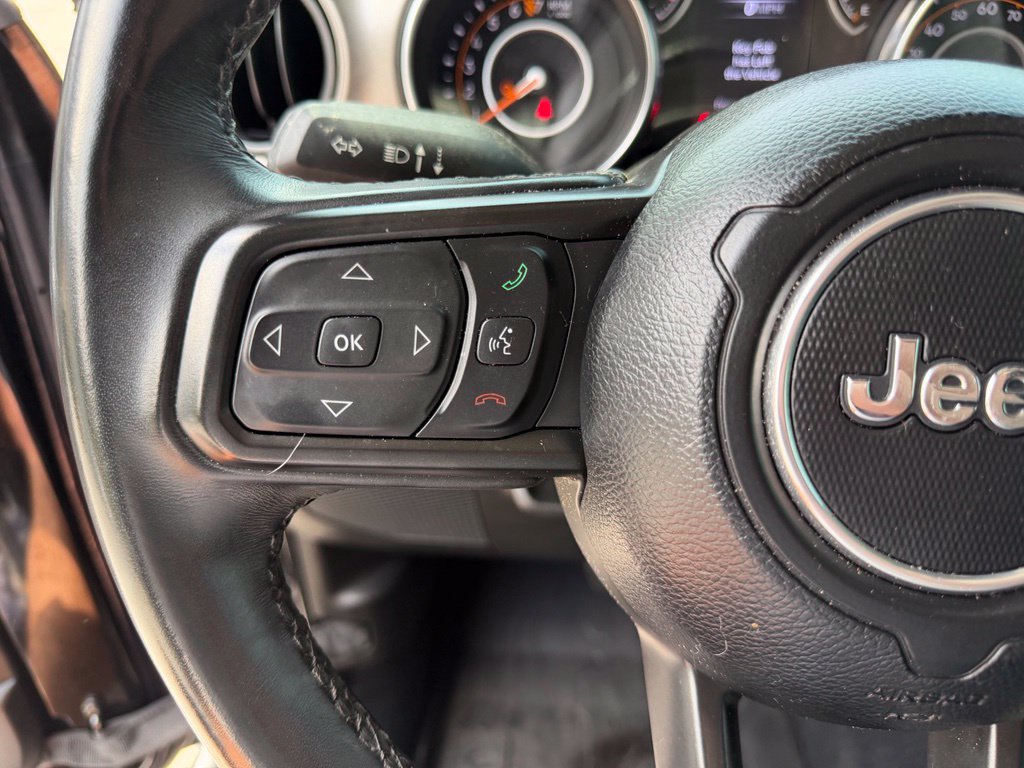 Used 2022 Jeep Gladiator Sport AWD/4WD image 25