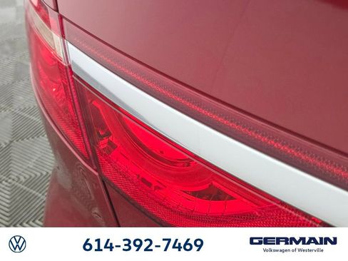 Used 2017 Jaguar XF R-Sport image 12