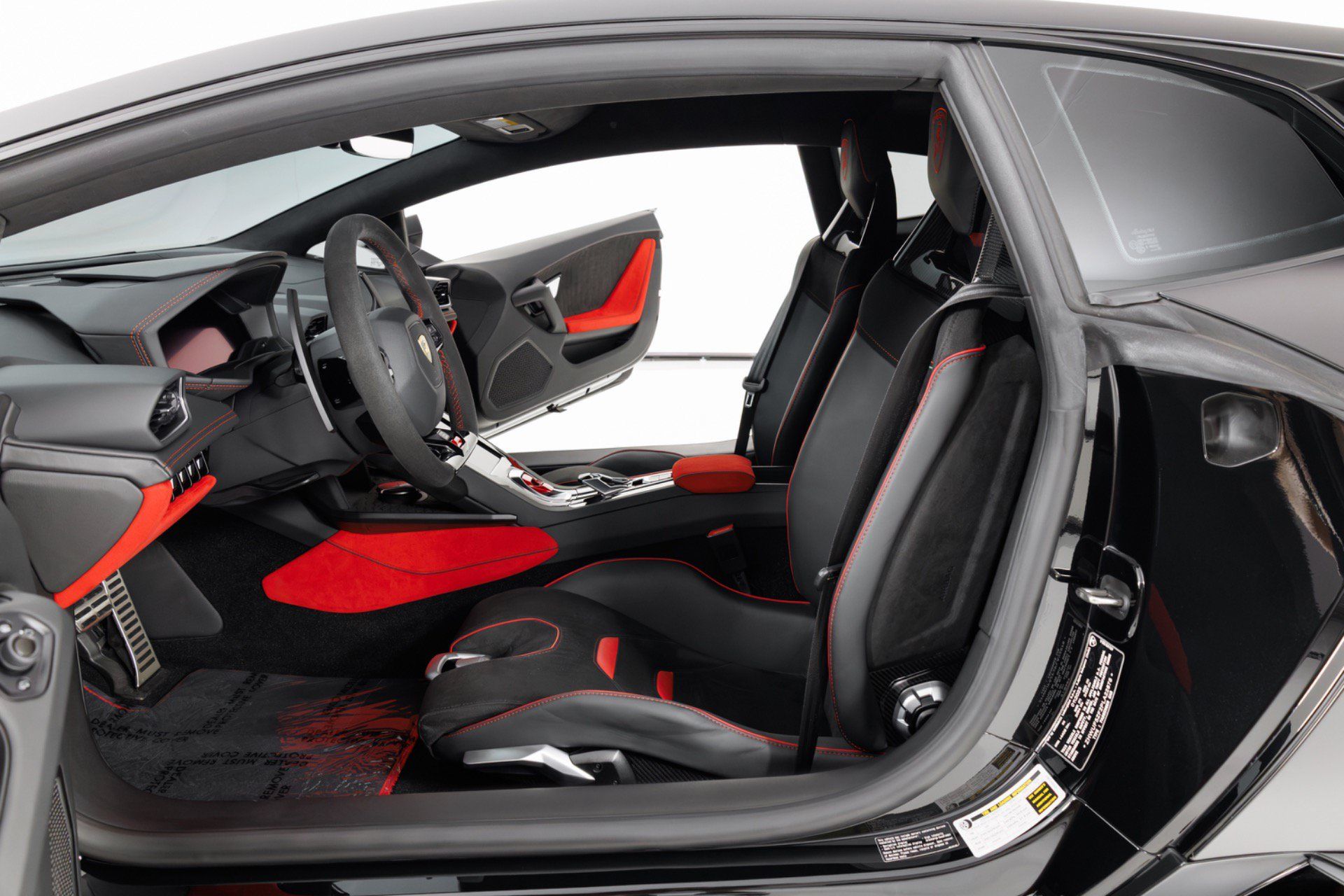 Used 2023 Lamborghini Huracan EVO RWD image 15