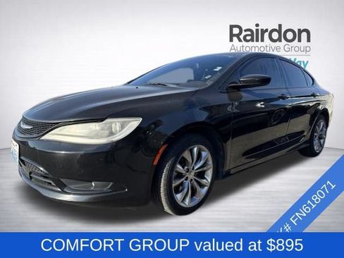 Used 2015 Chrysler 200 S w/ Navigation & Sound Group I AWD/4WD image 3