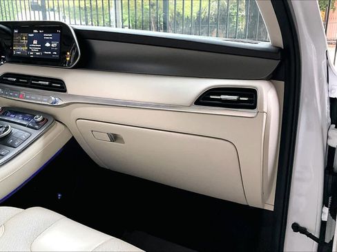 Used 2020 Hyundai Palisade Limited image 18