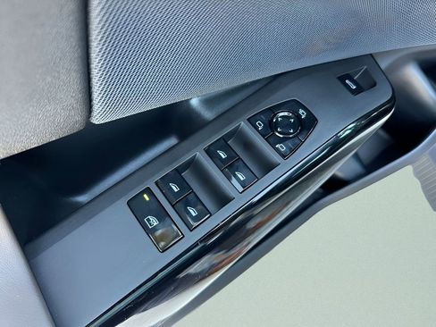 New 2026 BMW X3 xDrive30 w/ Premium Package image 12