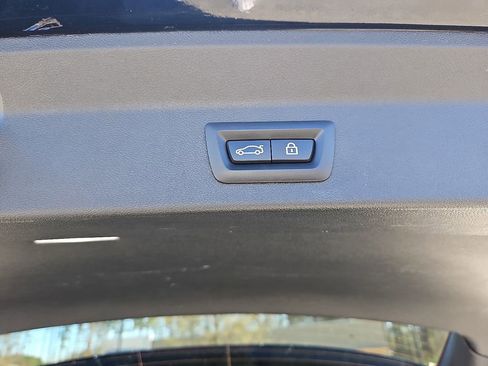 Used 2023 BMW X3 sDrive30i w/ Convenience Package image 30