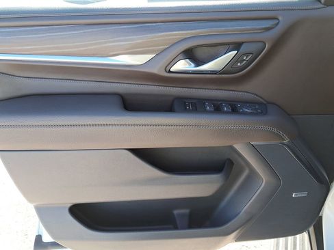 Used 2023 GMC Yukon Denali image 15